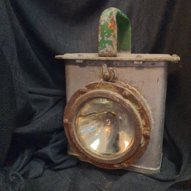 Vintage 1940's Portable Signal Lantern