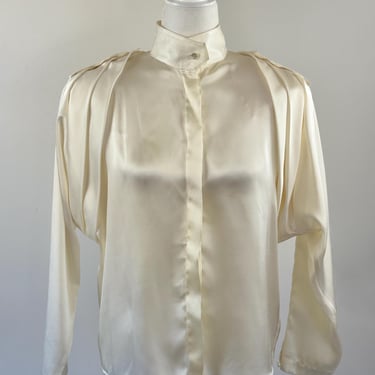 1980s Tess Cream Polyester Blouse 