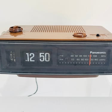 Vintage 1970s Retro Panasonic RC-6030 Flip Alarm Clock Radio Japan Woodgrain Box Groundhog Day 