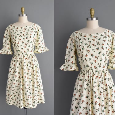 1950s vintage dress | Adorable Ivory Floral Print Soft Cotton Shirtwaist Dress | Large XL | 50s dress 