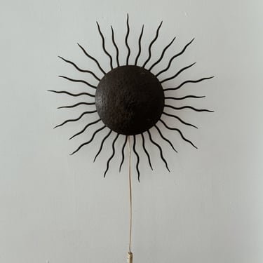 Iron Sun Wall Lamp