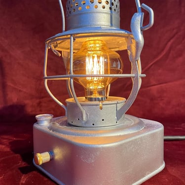 Illuminated Vintage Dietz 8 Day Lantern 