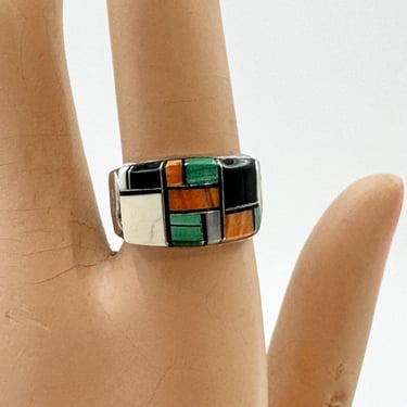 Vintage Qt Quoc Ring | Multi Stone Inlay Mosaic Ring with Bear Totem on Band | Sterling Silver Size 7 