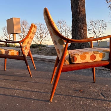 Pair of Peter Hvidt model 148 lounge chairs