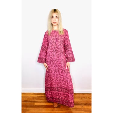 Indian Dress // vintage boho cotton sun maxi hippie hippy pink 70s 1970s caftan kaftan // S/M 
