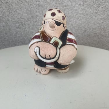 Vintage Launa Art Pottery pirate man one leg Figurine 3D Signed 