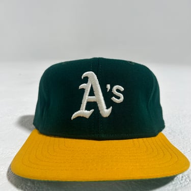 Vintage New Era Oakland Athletics A's Fitted Hat