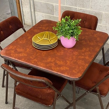 LOCAL PICKUP ONLY ———— Vintage Cosco Folding Table and Chair Set 