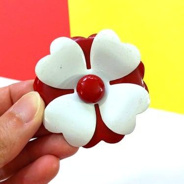 Mod Vintage 60s 70s Red & White Symmetrical Flower Brooch 
