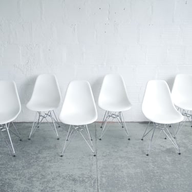 Eames Molded Plastic Side Chairs (6)