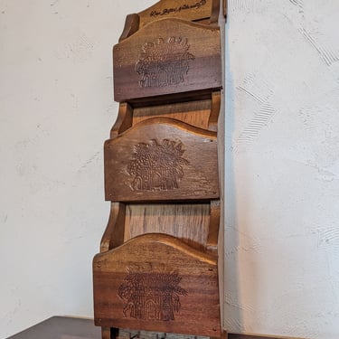Wood 3 Tier Live Better Naturally Wheat Detail Vintage Letter Mail Holder 