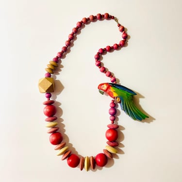 80s Parrot Beaded Statement Necklace / Wood Bead Necklace / Animal Necklace / Tropical / Wooden Colorful Parrot Necklace / Red Necklace 