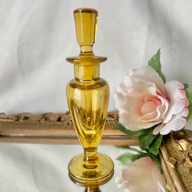 Glass Perfume Bottle with Dauber, Faceted Top, Gold Topaz Color, Dresser, Vanity, Mid Century Vintage 