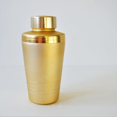 Vintage Suede-Tone Alumilite Gold Tone Cocktail Shaker by Mirro 