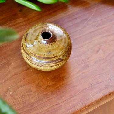 Vintage Handmade Pottery Yellow Flower Vase, Mid Century Modern Ceramic Weed Pot,Vintage Ceramic Bud Vase,Handcrafted Signed Studio Art 