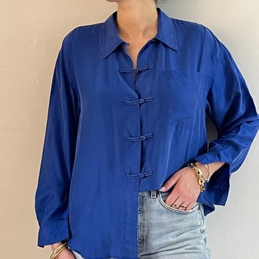 90s silk blouse / vintage cobalt cerulean blue washed tissue silk frog closure collared button down shirt blouse | Medium 