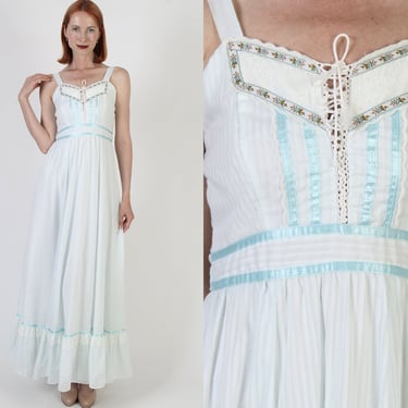 Victorian Gunne Sax Embroidered Dress Romantic Bridal Bohemian Wedding Gown 70s McClintock Renaissance Lace Corset Sundress 9 