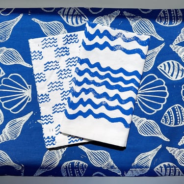 linen dinner napkins. big waves. hand block printed. placemats / tea towel. coastal. boho decor. hostess gifting. 