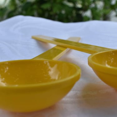 Dansk Mod Yellow Salad Serving Spoons 