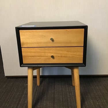 Modern Nightstand (Seattle)