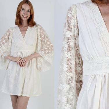 slim fit dress slacks Vintage 70s floral puff sleeve dress – The Wild Rose Vintage main image 1