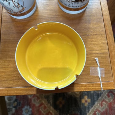 Mid century yellow and white ashtray