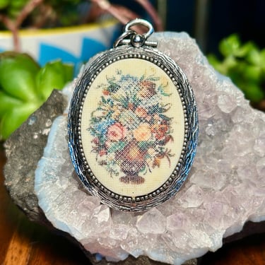 Vintage Floral Bouquet Cross Stitch Effect Sarah Coventry Retro Jewelry Gift 