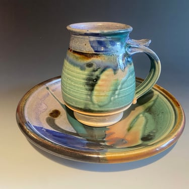 Set of 4 Mugs and Plates, Handmade Stoneware Pottery Glazed in multiple Colors 