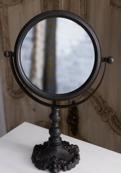 Classic Round Iron Vanity Mirror