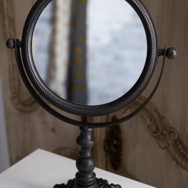 Classic Round Iron Vanity Mirror