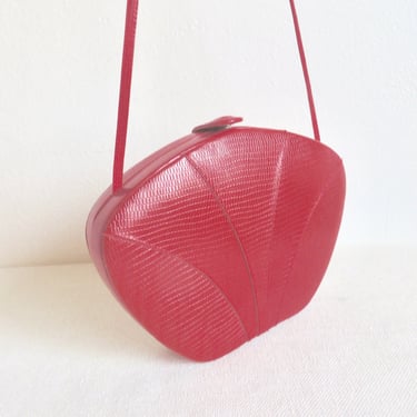 Vintage 1980's Red Snake Embossed Leather Shoulder Crossbody Purse Convertible Clutch Scallop Shape Art Deco Barbara Bolan 80's Handbags 