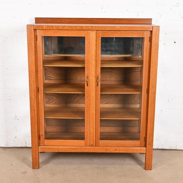 Antique Stickley Brothers Style Mission Oak Arts & Crafts Glass Front Bookcase or Display Cabinet, Circa 1900