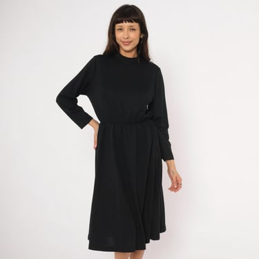 green emerald velvet dress Tova | Black High-Neck Long-Sleeve Maxi Dress