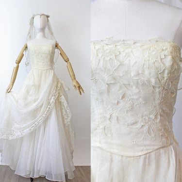 1950s BONWIT TELLER organza broderie anglaise wedding dress xs | new spring 