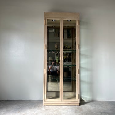 Henredon Scene  Cerused  Wood and Glass Display Cabinet 