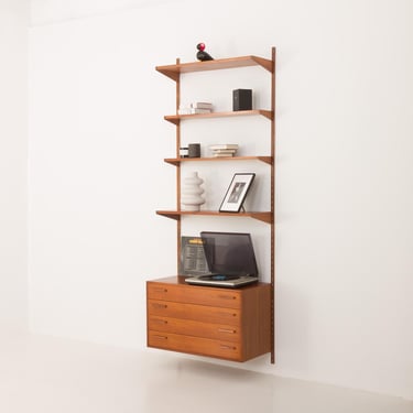 Kai Kristiansen teak wall unit with a dresser for FM Mobler, Denamrk, 1960s 