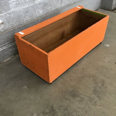 Nice Orange Box on Wheels (Seattle)