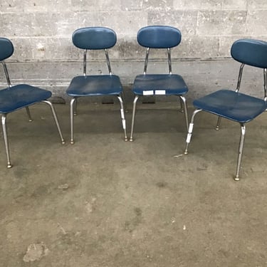 Perfect Extra Holiday Seating–4 Adult Size School Chairs (Seattle)