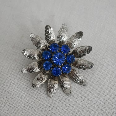 1950s/60s Blue Rhinestone Flower Brooch 