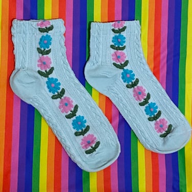 Blue Daisy Chain Socks