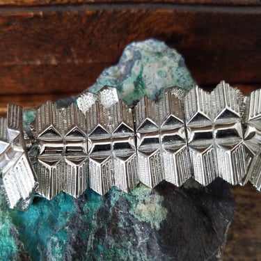 Signed CORO Bracelet~Vintage Link Bracelet~Wide Geometric Silvertone Metal Bracelet~Mid-Century Jewelry~Gifts for Her~JewelsandMetlals 