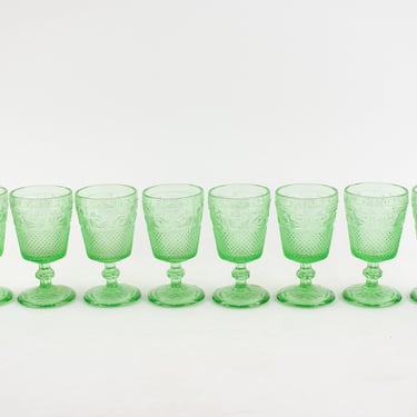 20th Century Set of Eight Vintage Green Glass Wine Goblets 