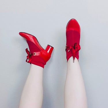1980s Vintage Red Ribbon Italian Leather Boots / 80s does 60s Mod Sock Ankle Booties / Size 7 