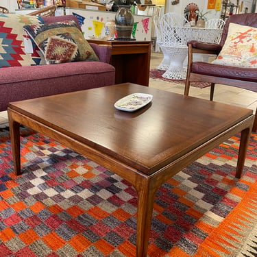 Mid Century Walnut Lane Rhythm Collection Coffee Table