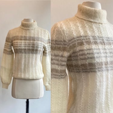 Vintage 80s Turtleneck Mohair Blend SKI Sweater / HILDA + Made in ICELAND / S 