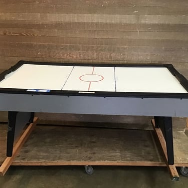 Air Hockey Table (Tacoma)