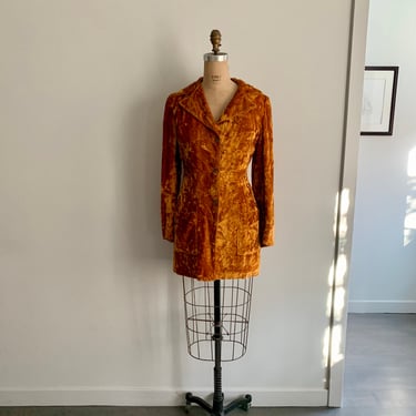 1970s marigold crushed velvet blazer-size S/M 