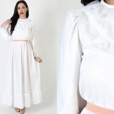 Simple White Embroidered Eyelet Maxi Dress / Vintage 70s Monochrome Floral Garden Prairie Gown 