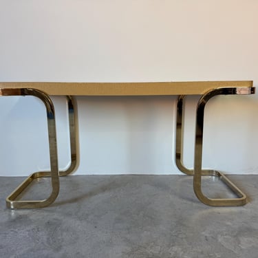 1980's Postmodern Beige Grasscloth and Brass Legs Sofá Consolé Table 