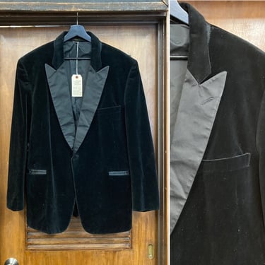 Vintage 1960’s Size XL Black Velvet Tuxedo Mod Lounge Blazer Sport Coat, 60’s Playboy, Vintage Dinner Jacket, Vintage Clothing 